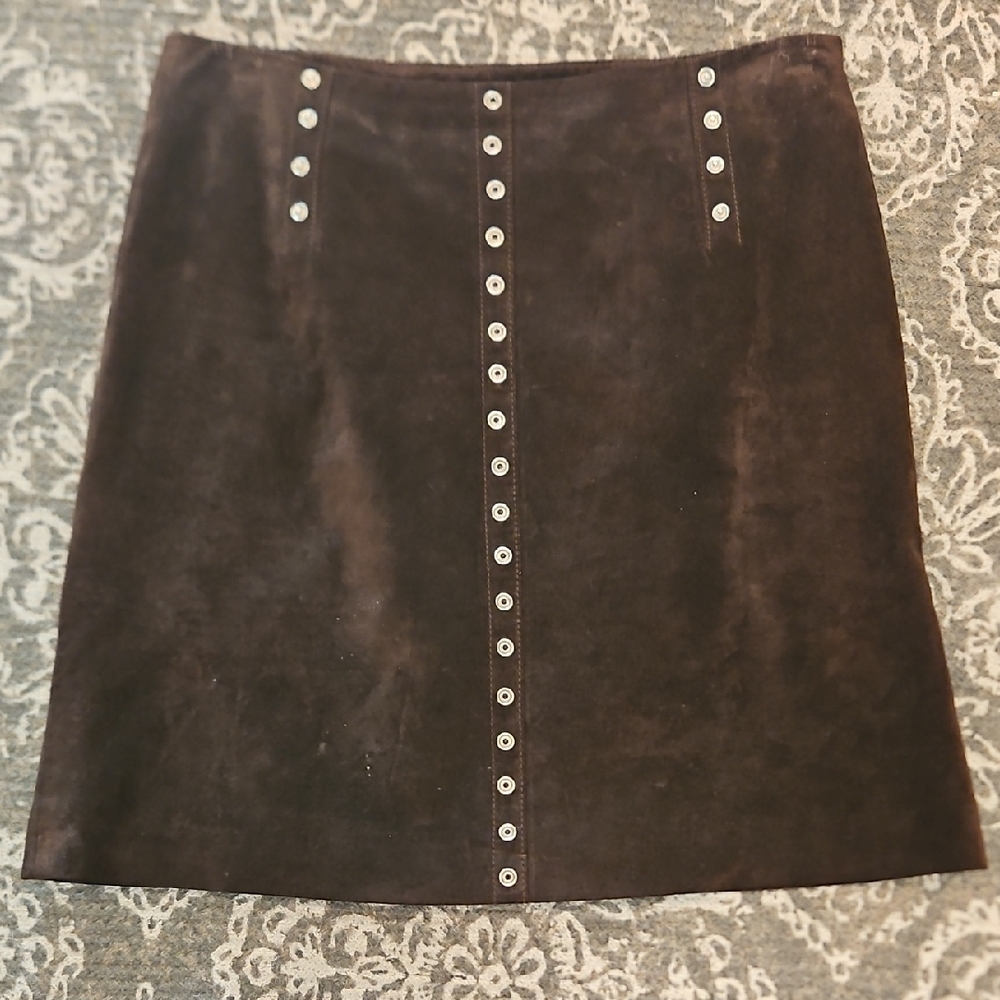 Elegant Black Skirt with Button Detailing